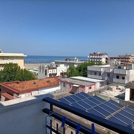 רימיני Hotel Christian מראה חיצוני תמונה
