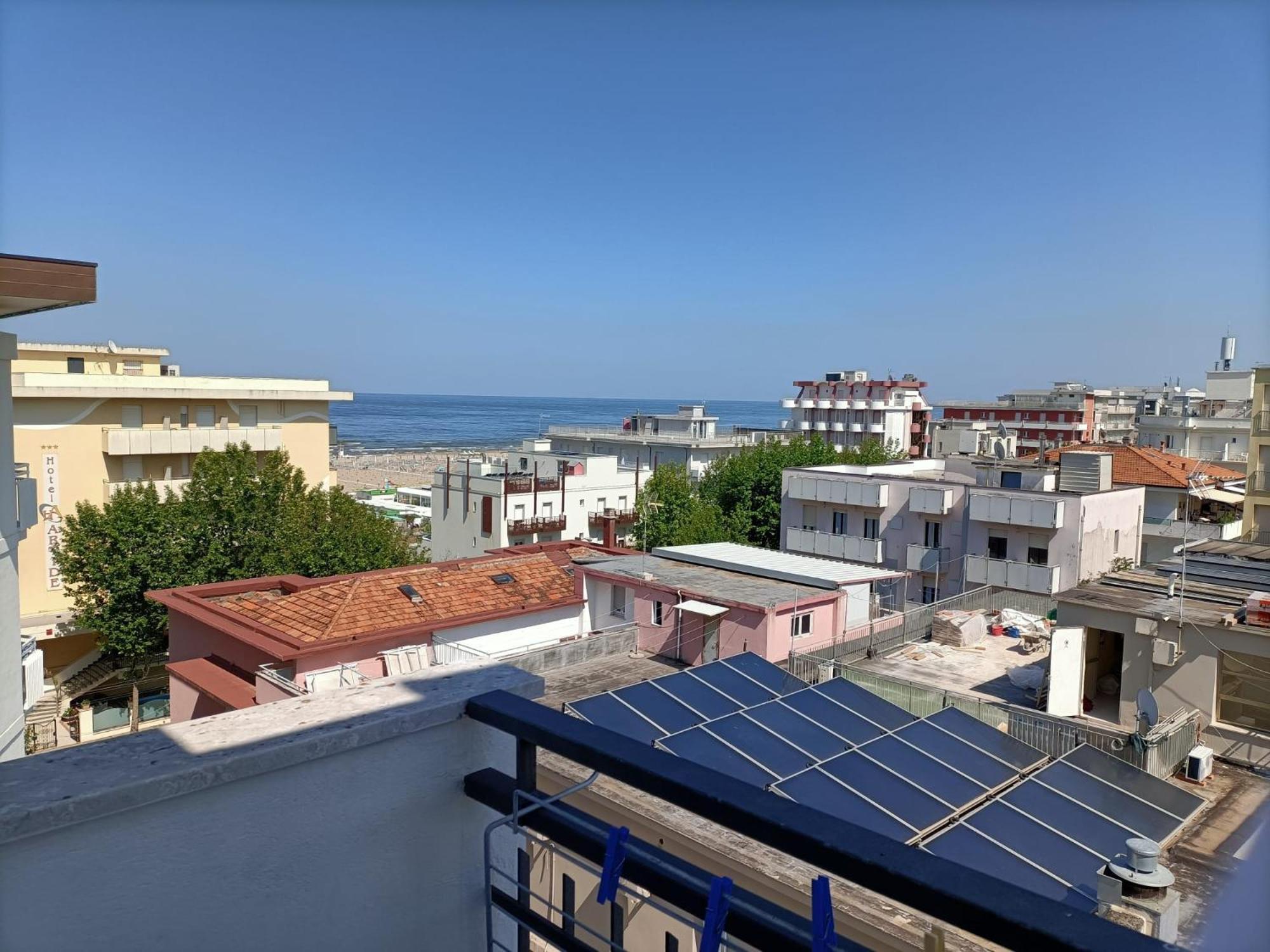 רימיני Hotel Christian מראה חיצוני תמונה